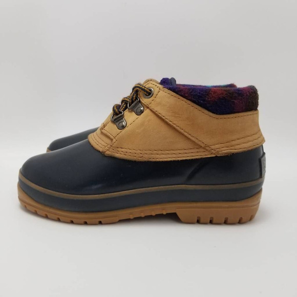 Nine West Duck Boot O-Brynadn Brown Black Lace Up Rubber Padded Collar Size 6M - Picture 2 of 12